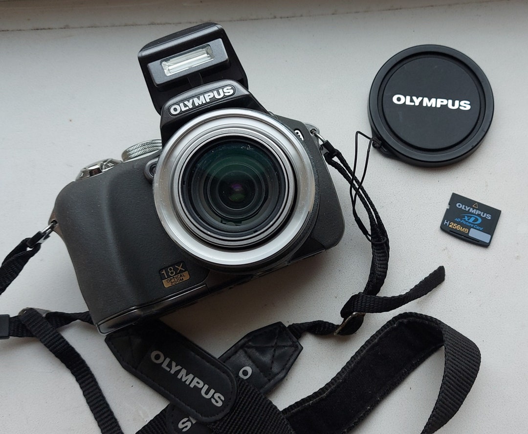 Excellent Digital Camera Olympus SP-550 UZ With Xd-picture Card