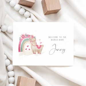 Baby Lama Regenbogen Grußkarte | Personalisierte Karte | Personalisiert | Willkommen Baby Karte | Willkommen in der Welt | Baby Shower Karte