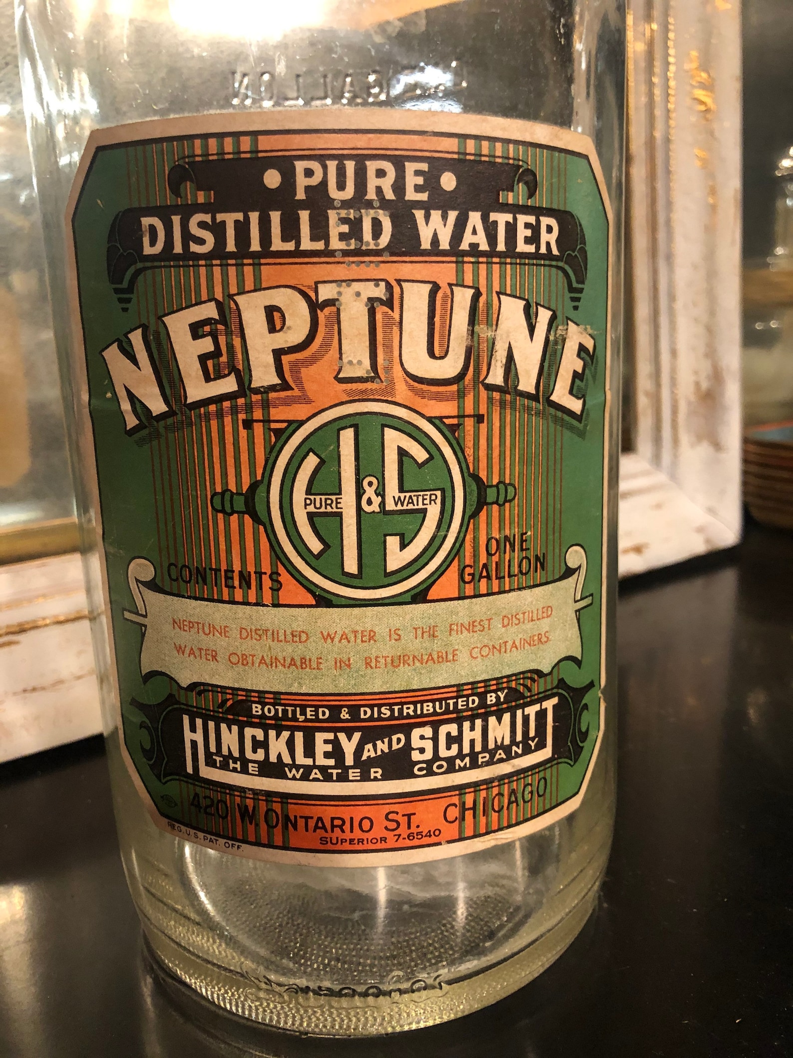 hinckley and schmidt glass bottles
