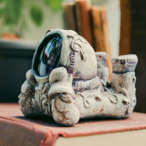 Astronauta – Figurina spaziale in cartapesta fatta a mano per la decorazione della casa