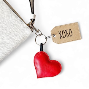 Llavero de corazón de San Valentín, llavero de corazón de cuero, dije de bolso de corazón, llavero de la amistad, llavero divertido, dije de bolso de cuero, personalización