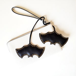 Bijou de sac chauve-souris, breloque de sac à main d'Halloween, cadeaux chauve-souris gothiques, breloque de sac à main effrayante, chauve-souris en cuir, porte-clés sac à dos automne, porte-clés gothique
