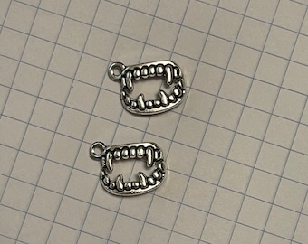 Silver Vampire Fang Charms: Jewelry Making Supplies
