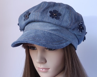 Upcycled Denim Schiebermütze Blau Denim Schiebermütze Damen Baker Boy Cap Gefüttert Bakerboy Hut Mit niedlichen Blumen Geschenk für sie