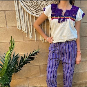 Mexikanische Stickerei Bluse, Bunte Handgemachte mexikanische Bluse, Blusa Bordada Mexicana, Einheitsgröße