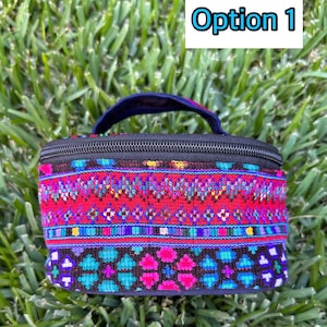 Mexican Mini Makeup Bag, Handmade embroiled Cosmetic Bag, Embroiled Mexican multiuse mini bag with zipper.
