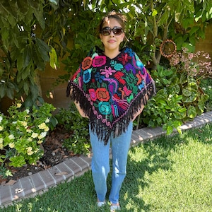 Mexican Handmade Embroidered Poncho, Mexican Traditional Mañanita, Cotton, Mexican Poncho, Punto de Cruz