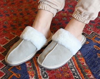 Womens Sheepskin Slippers Winter Slippers Grey Fluffy White Cuff Open Back Warm Real Lamb's Wool Comfortable House Shoe Durable Stylish