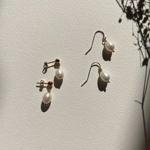 Boucles doreilles Pearl Drop, boucle doreille perle personnalisée, parfaites pour le mariage, occasions spéciales, cadeau de Noël danniversaire pour elle, pierre de naissance de juin image 4