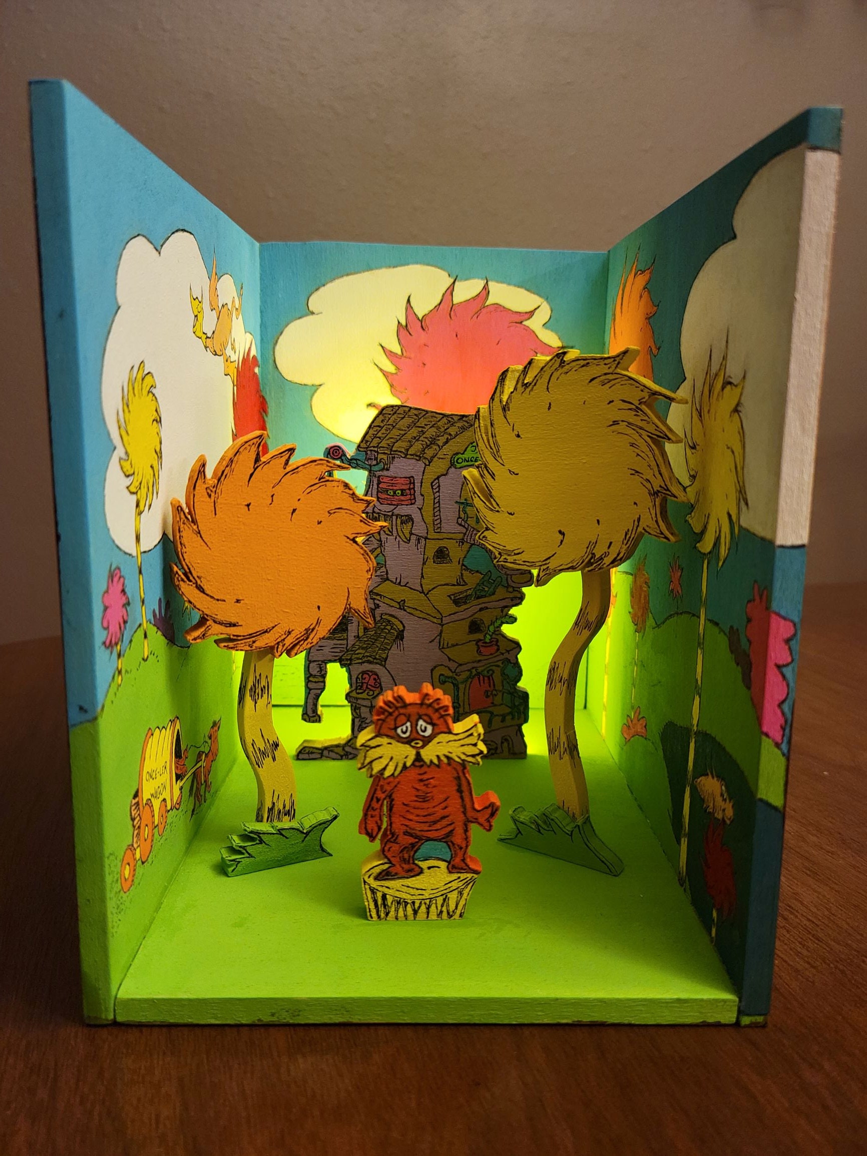 Dr. Seuss The Lorax Book Nook - Etsy