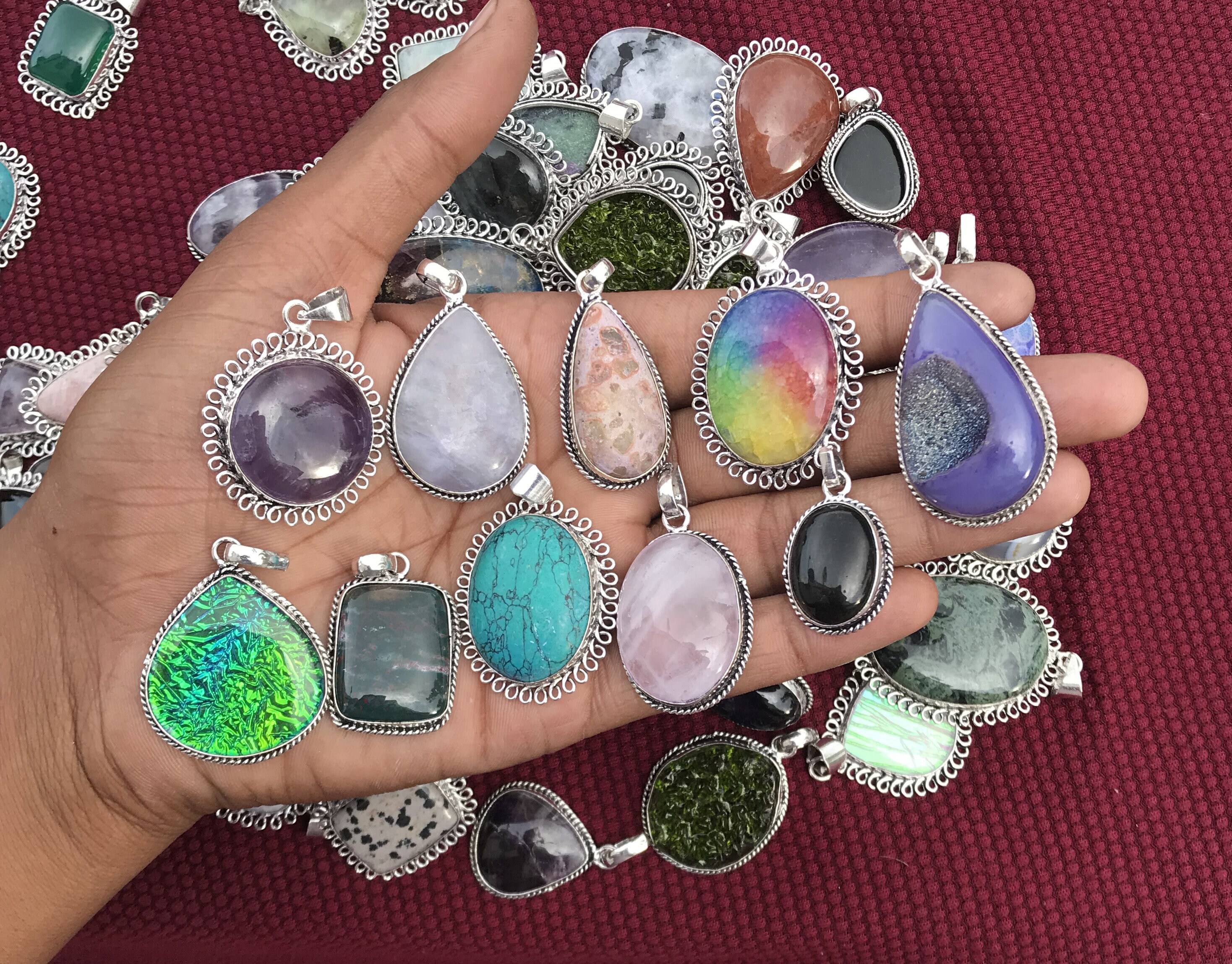 Wholesale gemstone deals pendants