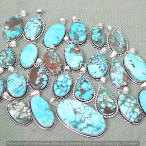 Colgante bohemio con superposición de plata y cristal turquesa