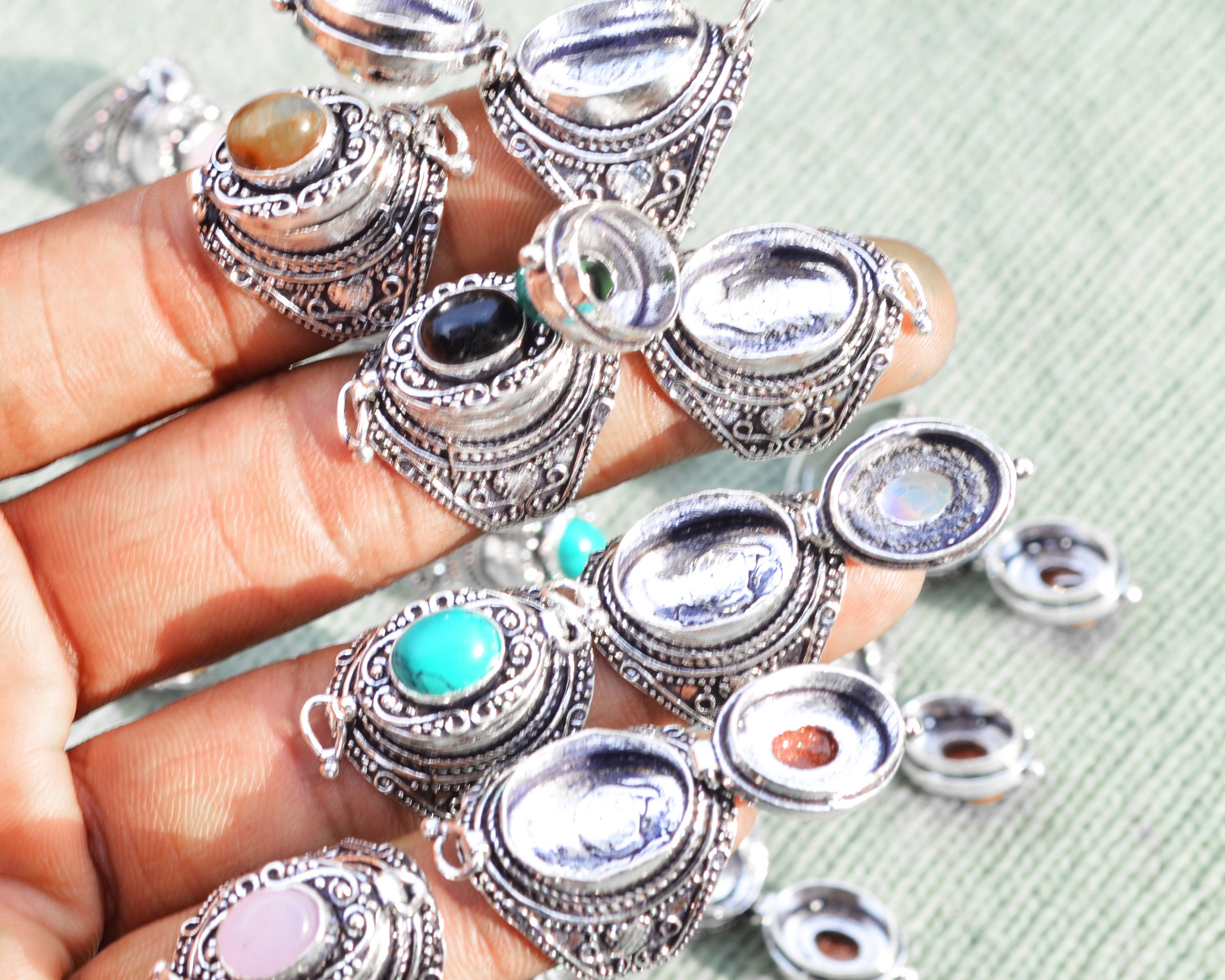 Poison ring - Etsy 日本