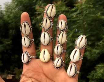 Kauri schelp ring, verzilverde ring, handgemaakte ring, natuurlijke Kodi schelp, statement ring, sierlijke ring, ring voor vrouwen, Kodi schelp sieraden
