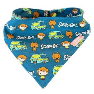 Scooby Doo - No Tie Bandana - Snap On - Dog Accessories - Dog Neckwear - Shaggy - Mystery Van