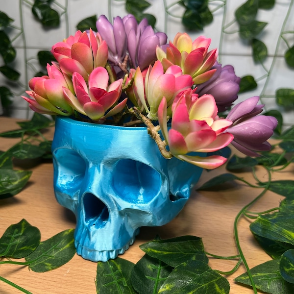 Skull Flower Hanging Pot | Skull Planter Pot with Holes | 3D Printed Pot | Realistic Gothic Skull Pot | Gothic Home Décor | Halloween Gifts