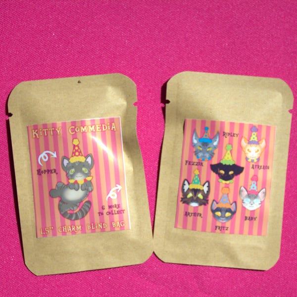 Llaveros con dijes para teléfono de payaso gatito con bolsa ciega Gacha