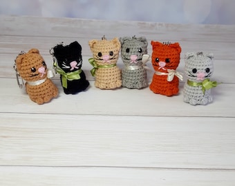 Cute Knitted Cat Keychain, Gray Cat Keychain, Black Cat Keychain, Animal Metal Ring, Mini Cat Keychain for Bag or Backpack, Handmade Gift