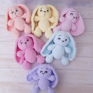 Gehaakt konijntje pluche, konijn met lange oren, gepersonaliseerd zacht konijntje, cadeau meisje, favoriete pluche vriend