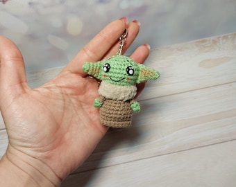 Crochet Grogu Keychain: Mandalorian Inspired, Star Wars Gift