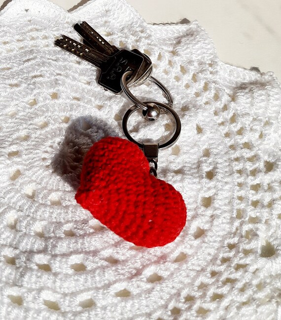 Small deals heart keychain