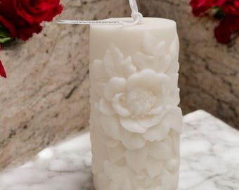 Handmade Floral Soy Pillar Candle – Elegant Home Decor