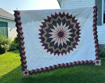 Vintage Sunburst Floral Medallion Quilt