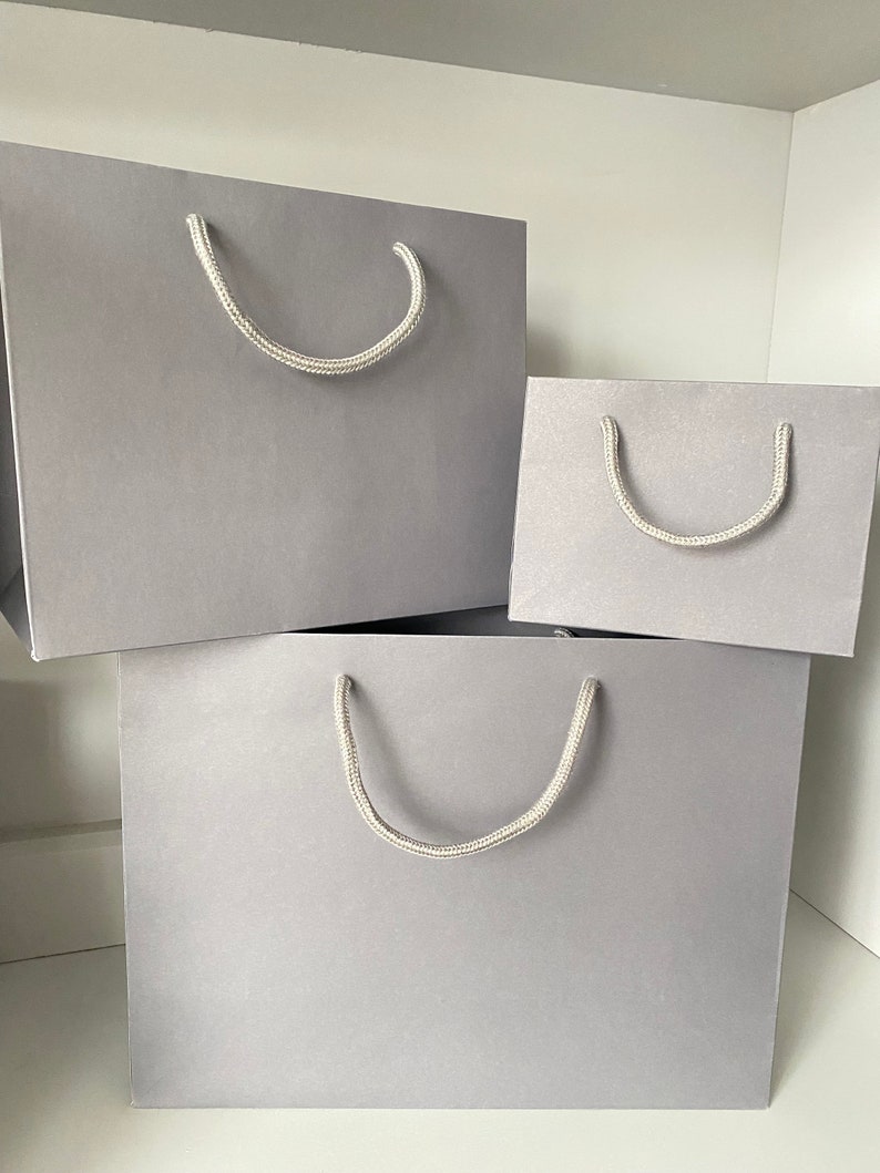 Personalised Wedding Gift Bag, Groomsman, Groom, Best Man, Page Boy, Gift Bags, Kraft, Black, Grey & White Luxury Gift Bag With Rope Handles Bild 6