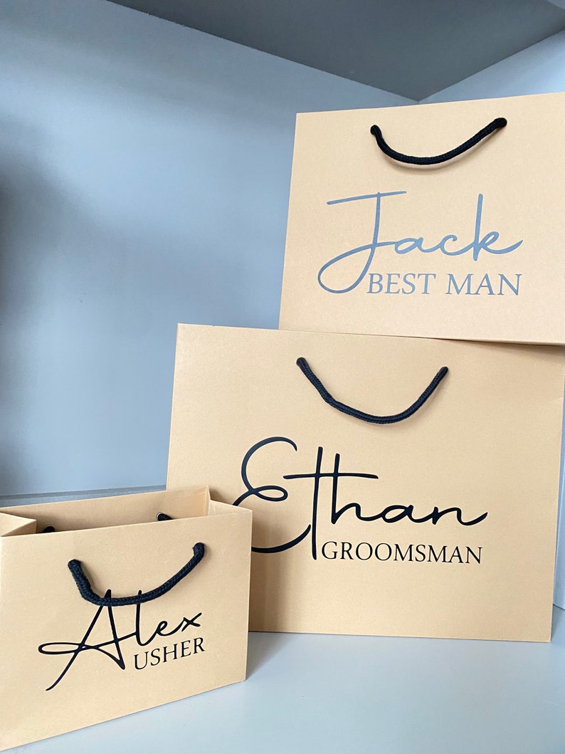 Personalised Wedding Gift Bag, Groomsman, Groom, Best Man, Page Boy, Gift Bags, Kraft, Black, Grey & White Luxury Gift Bag With Rope Handles Bild 1