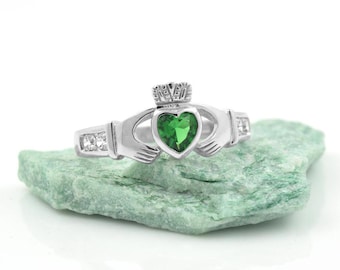 Emerald Cz Claddagh Ring in Sterling Silver