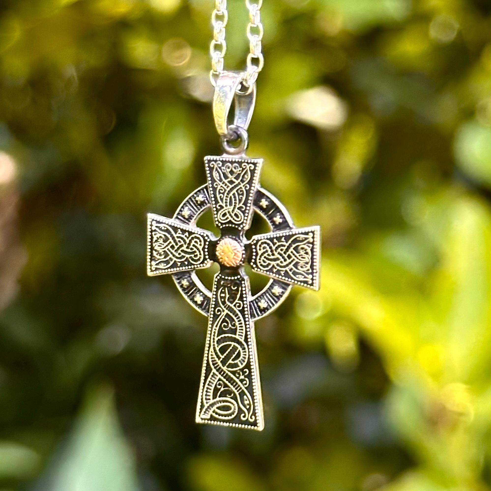 Collana Heritage In Argento Sterling Con Iniziale Celtica 'E' - Lunghezza 45,7 Cm, Gioiello Tradizionale Irlandese