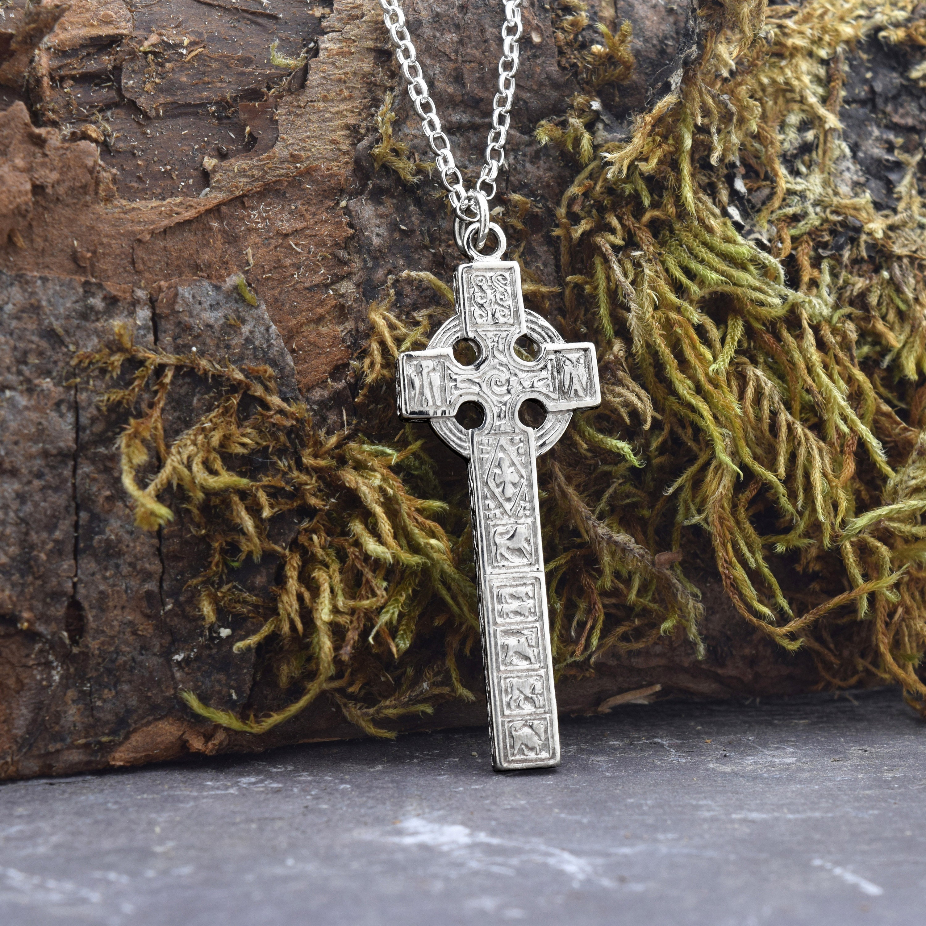 Collana In Argento Sterling Con Iniziale D Celtica – Gioiello Nodo Celtico – Lunghezza 45,7 Cm