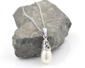 Celtic Knot Pearl Necklace | Celtic Jewelry | Irish Jewelry | Dainty Necklace |