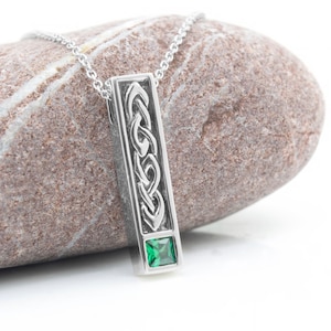 Irish Necklace with Emerald | Celtic Necklace