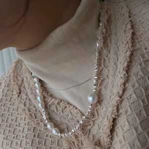 Natürliche Perlenkette, Sliver Perlenkette, Süßwasserperle, zierliche Perlenkette, Elegante Halskette, Echte Süßwasserperle