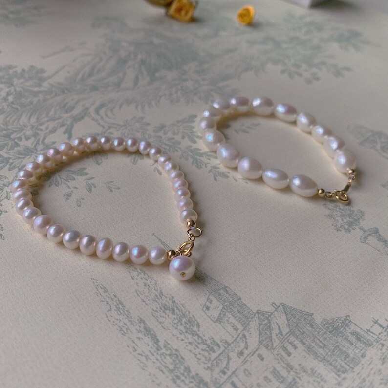 14k gold Freshwater Pearl Baroque Pearl Dainty pearl Bracelet Elegant Bracelet Simple Bracelet Pearl Bracelet