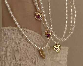 Heart Pendant Necklace, Baroque Pearl Necklace, Gold Charm Necklace, Dainty Pendant Necklace, Heart Charm Pearl Necklace