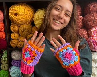 Granny Gloves - Crochet Fingerless Gloves PDF Pattern