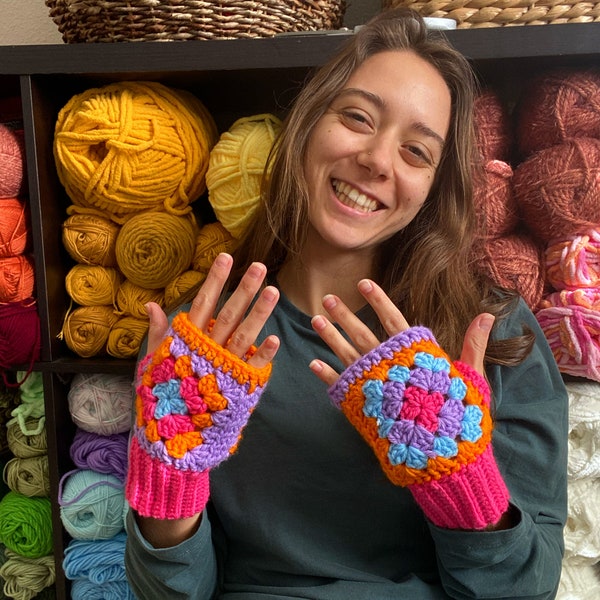 Granny Gloves - Crochet Fingerless Gloves PDF Pattern