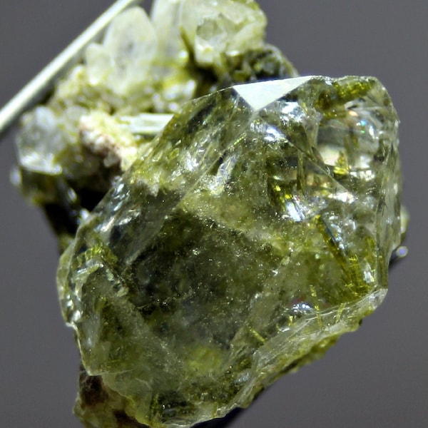 37 CT Full Terminated Quartz Crystal with Rare Green Diopside Crystals Specimen From Baluchistan, Pakistan - Collectors' Gemstone