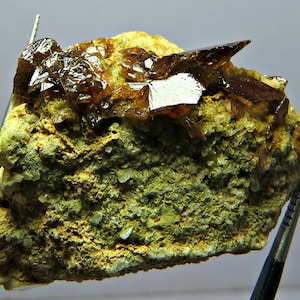 Sammlerstück: Seltene Brookit-Kristallkugel, 103 Ct - Begrenzte Verfügbarkeit! - Natürliches Mineral Brookit Seltenes Exemplar