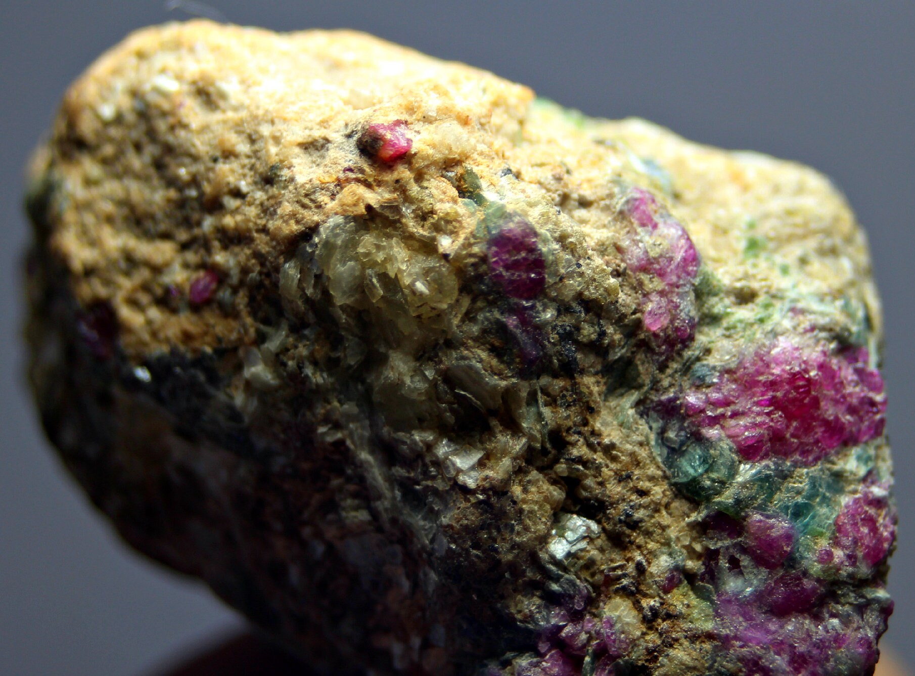 Red Corum Exotic Red Corundum Ruby Crystal 158.0 CT Ruby Corundum Crystals ...