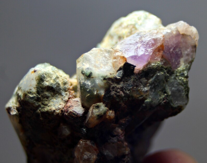 Unidentified Mix Crystals Bunch Specimen For Collectors Unique 120.0 Ct Amethyst Quartz Mix from Afghanistan Best Decor For Room image 9