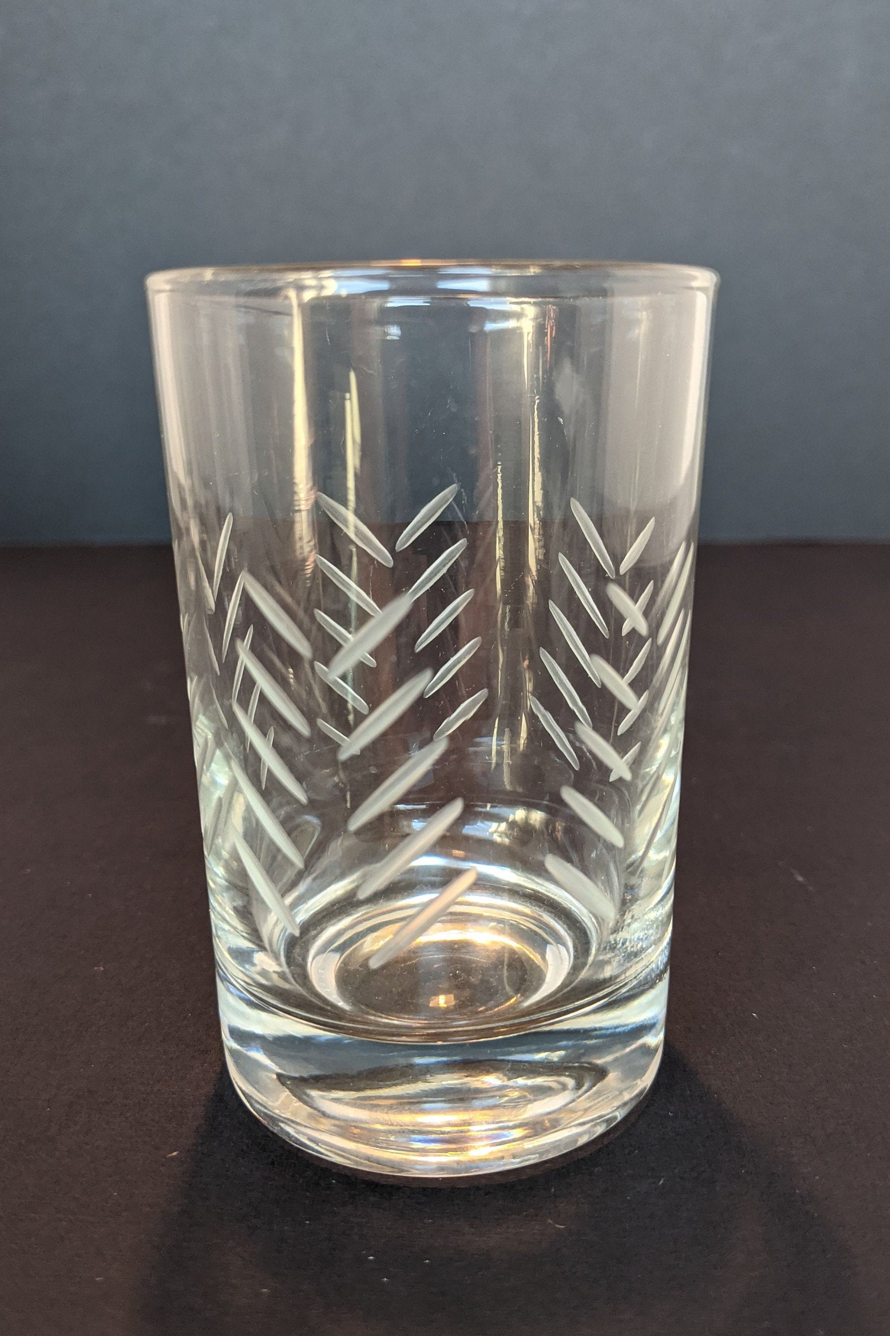 Set of 4 Vintage Etched Glass Shot or Neat Glasses Etsy.de