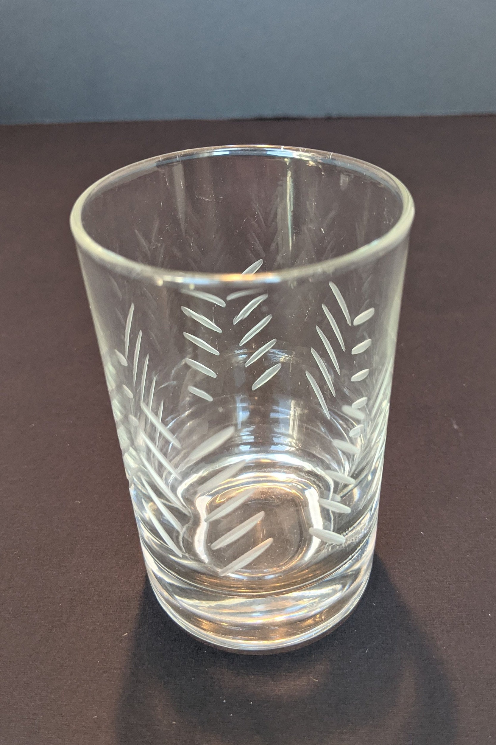 Set of 4 Vintage Etched Glass Shot or Neat Glasses Etsy.de
