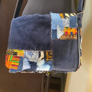 Återvunnet patchwork-denim axelremsväska