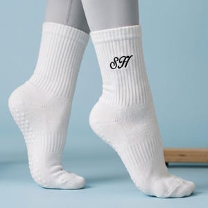 Gepersonaliseerde gripsokken bruid, sokken bruidsmeisje, aangepaste eerste antislip sokken bruidsfeest cadeau, ochtendsokken bruiloft, bruidsmeisje cadeau