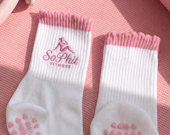 Custom Logo Grip Socks, Embroidered Pilates Socks with Heart Non Slip Sole, Personalized Studio Gift, Bulk Order Welcome Gift for Members