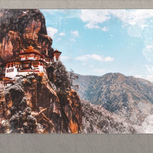 Monastère de Paro Taktsang, Tirage sur toile du Bhoutan, Art mural du Bhoutan, Peinture bouddhiste, Cadeau bouddhiste