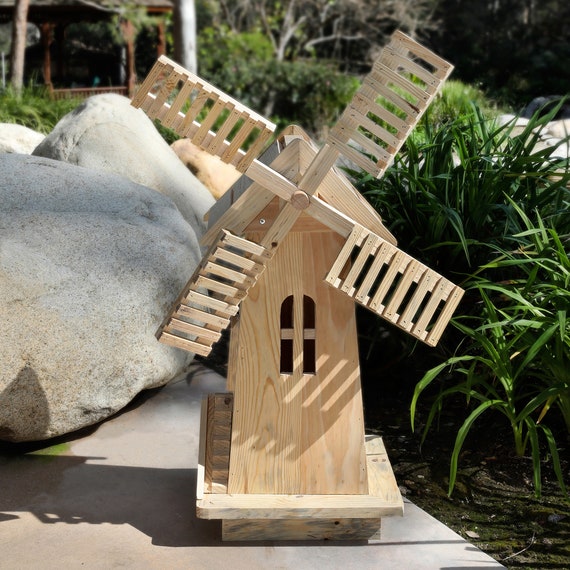 Moulin A Vent Jardin Exterieur, 213cm De Large, 61cm De Haut Moulin A Vent,  Vent à 360° avec CinéTique Moulin A Vent, pour Jardin Pelouse Patio Cour :  : Jardin